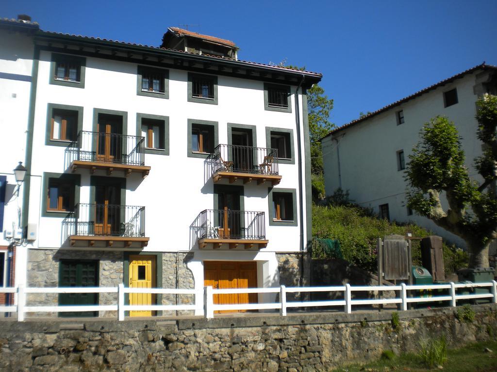 Martina Lapiko Apartment Ea Exterior photo